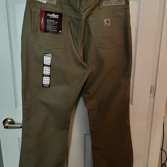 Womens Carhart Traditional Fit Boot Cut Canvas Jeans. Size 18×30￼ New With Tags - Picture 2 of 4
